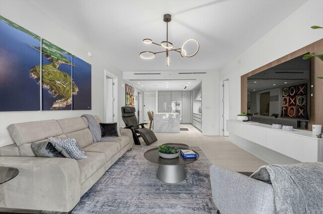 Building Photo - 200 SE Mizner Blvd