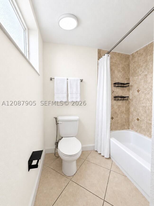 Building Photo - 8475 SW 94th St