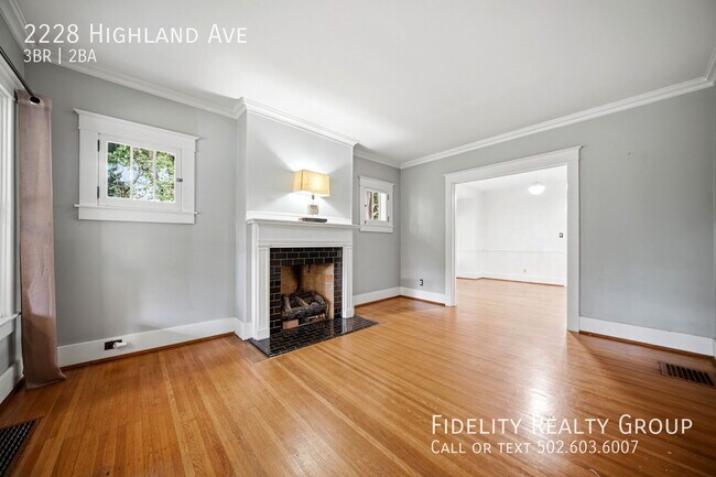 Building Photo - 2228 Highland Ave