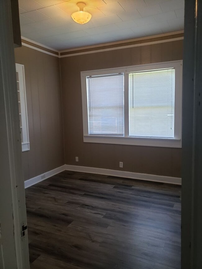 Building Photo - 3-Bedroom 2-Bathroom Home in downtown Houma