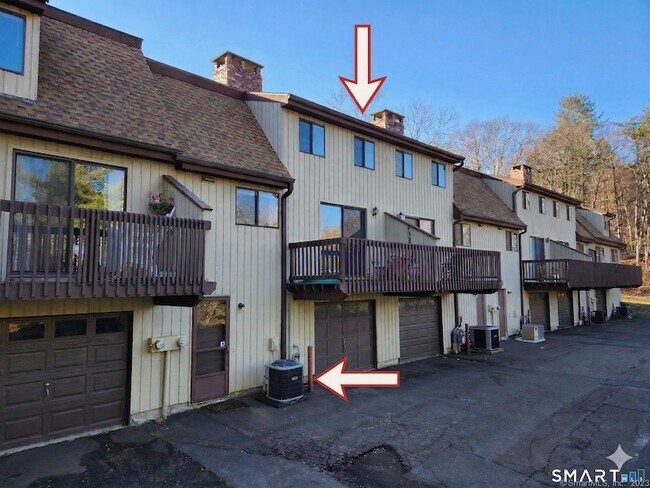 Building Photo - 11 Sherman Ln