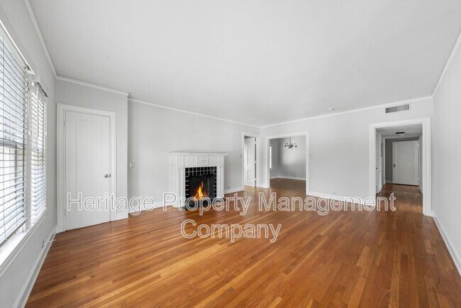 Building Photo - 109 E Norwood Ct