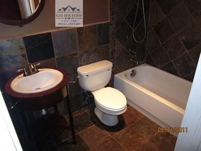 Building Photo - 6757 Friars Rd