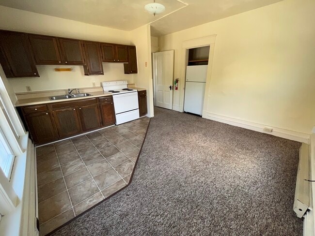 400 S. Allen - Westside Village Apartments