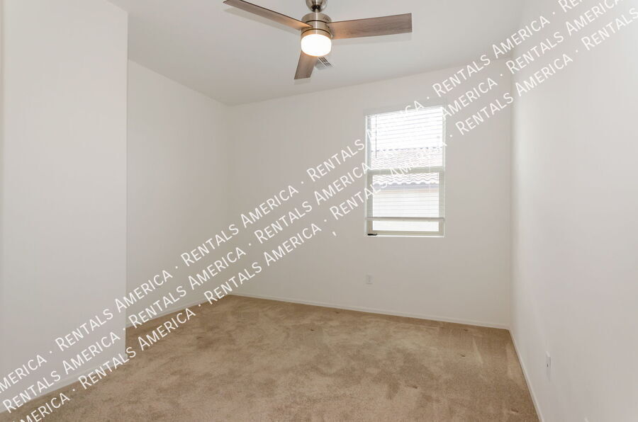 Building Photo - 5631 S Ruby Quin Pl