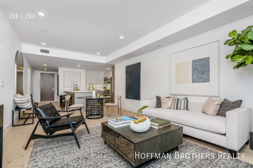 Building Photo - 1415 Reeves St