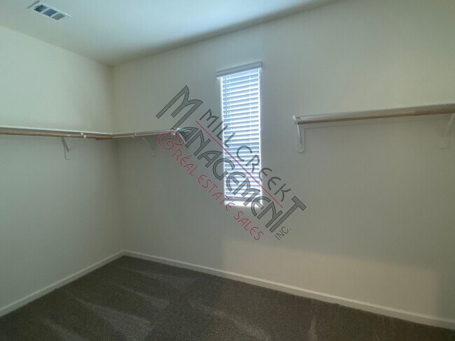 Building Photo - Beautiful home in Cameron Court community