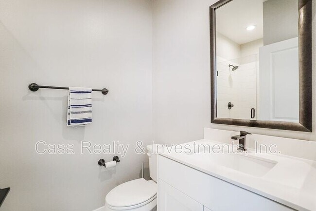 Building Photo - 2117 Copper Walk