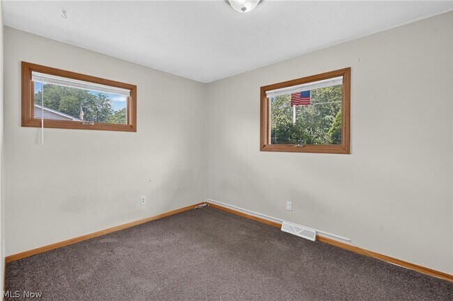 Building Photo - 1626 S Carpenter Rd
