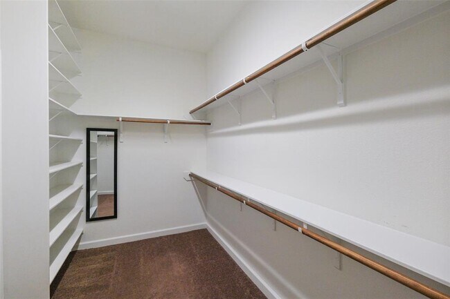 Building Photo - 19635 Blair Orchard Ln