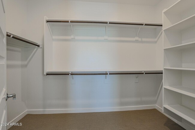 Building Photo - 4077 S Sabrina Dr