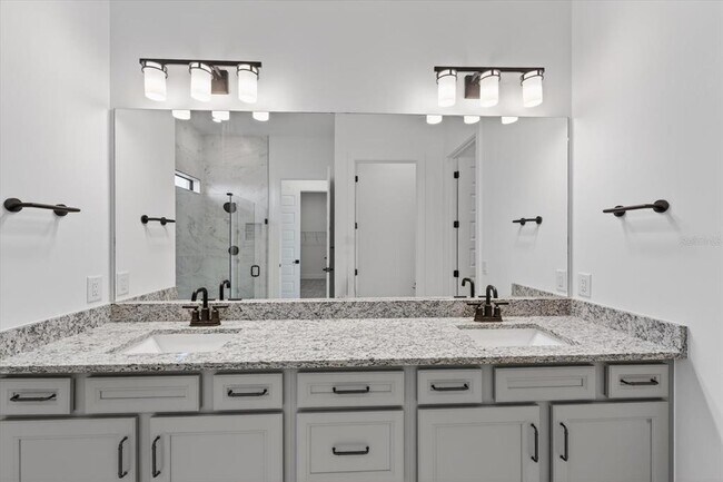 Building Photo - 19111 Fox Lndg Pl