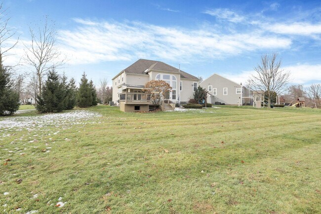 Building Photo - 7090 Dean Farm Rd