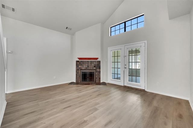 Building Photo - 5102 Wood Creek Ln