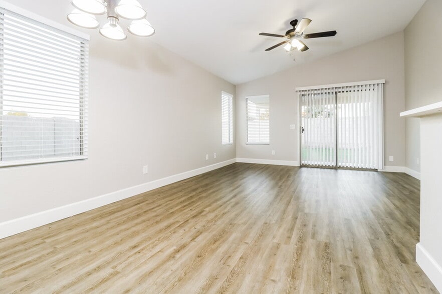 Building Photo - 1388 S 159th Ave