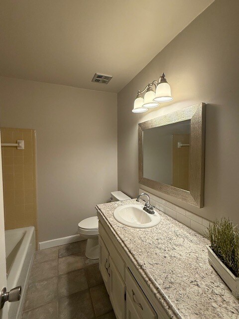 Building Photo - 526 Gaiety Ln