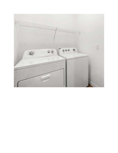 Building Photo - 1115 Tranquil Brk Dr