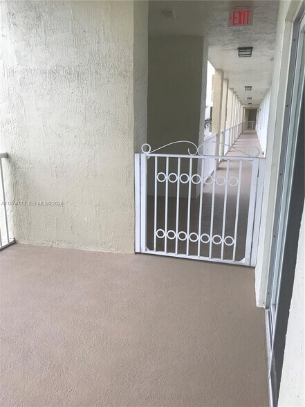 Building Photo - 10770 NW 66th St