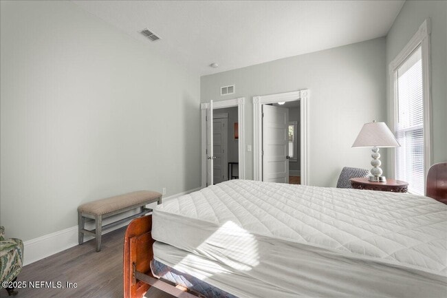 Building Photo - 1913 Redell St