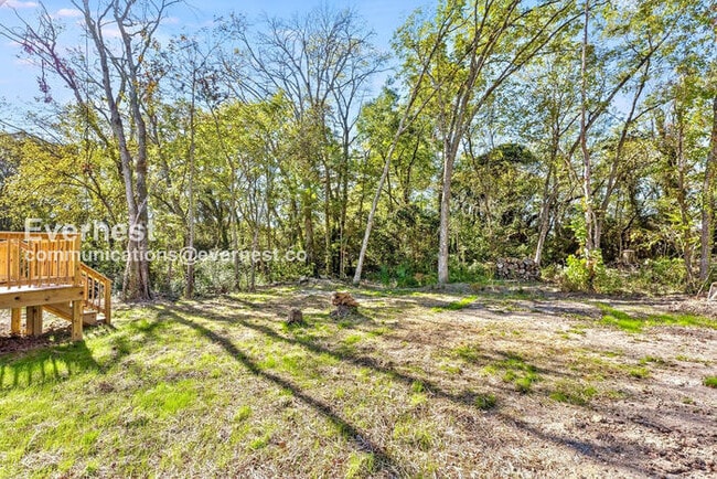 Building Photo - 1617 Roanoke Ave