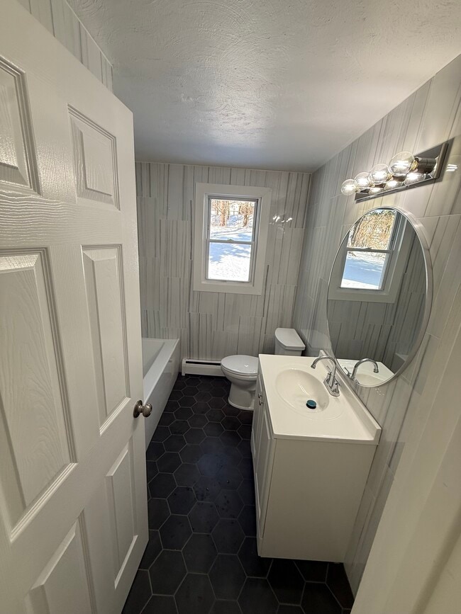 Building Photo - 27 Alpine Dr