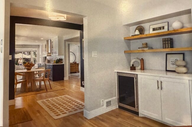 Building Photo - 1754 Cornell Cir