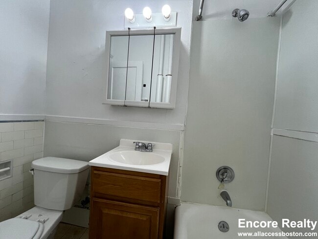 Building Photo - 1630 Commonwealth Ave