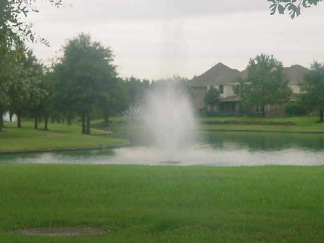 Building Photo - 15407 Chestnut Falls Dr