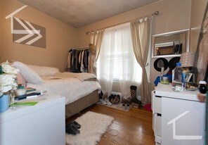 Building Photo - 550 Washington St