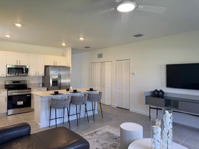 Building Photo - 2225 SE 30th St