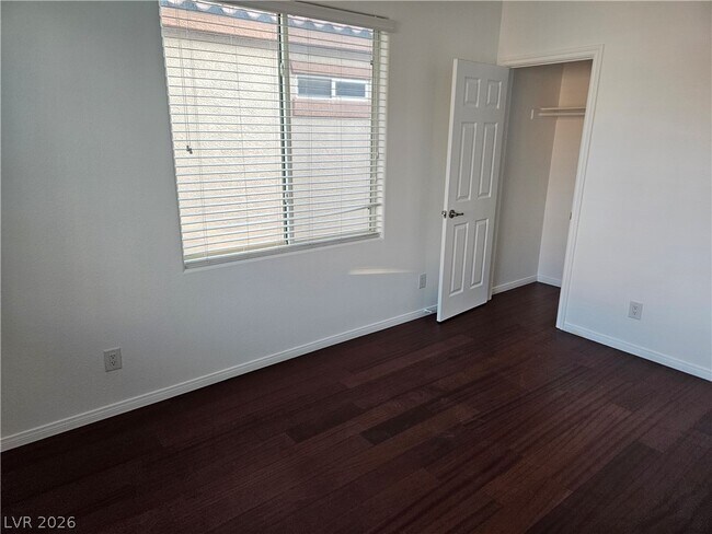 Building Photo - 7349 Trialside Park Ct