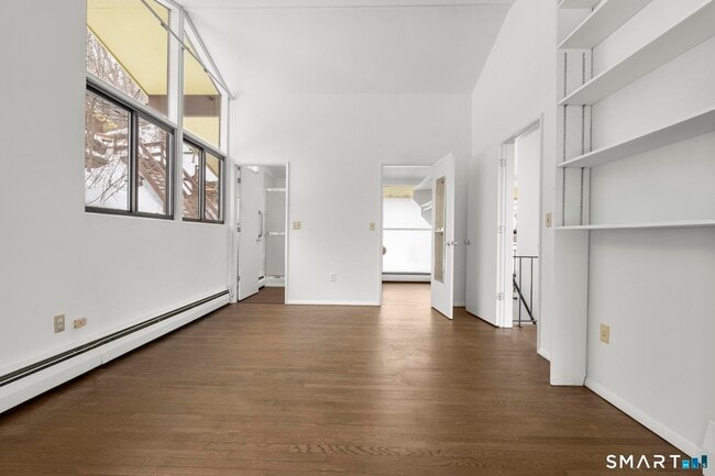 Building Photo - 304 Olmstead Hill Rd