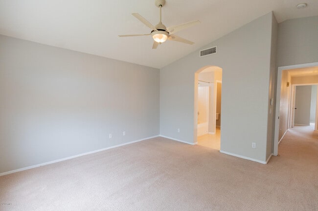 Building Photo - 18033 N Skyhawk Dr