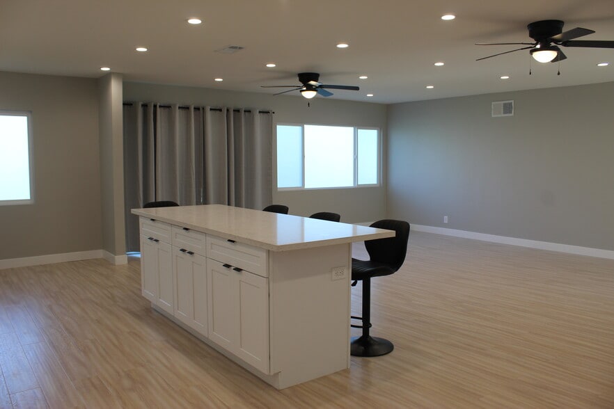 Living Room - 20801 Bassett St