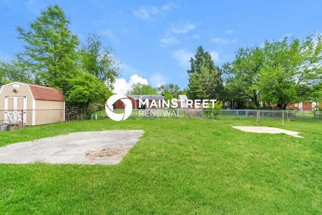 Building Photo - 3 Bedroom Pet-Friendly Home in Louisville,...