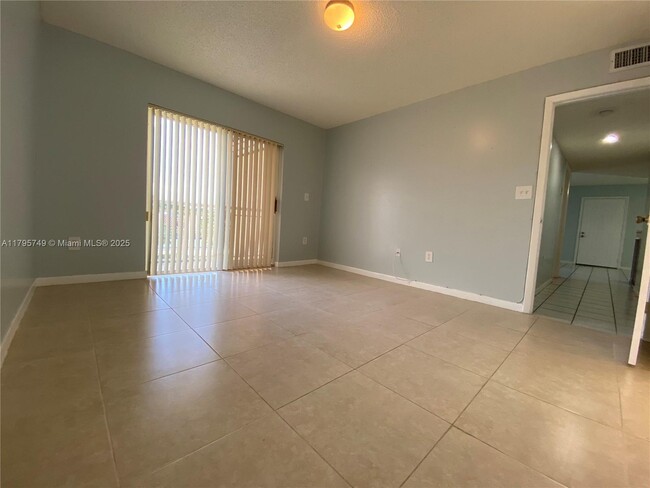 Building Photo - 8560 SW 212th St