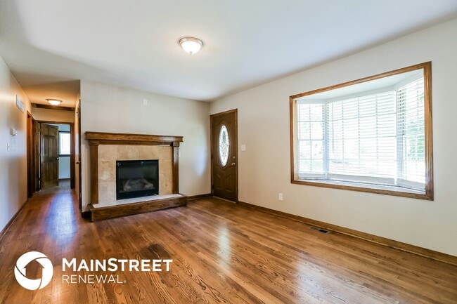 Building Photo - 2804 N 109th St