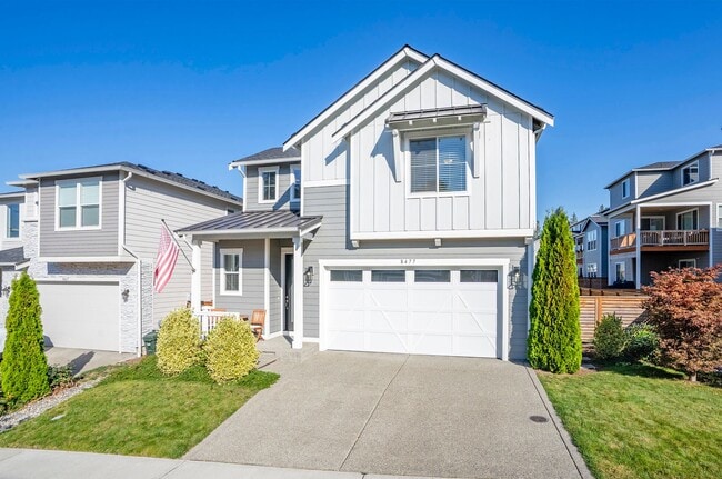 Primary Photo - Newer 3-Bed Edgewood Home with A/C, Loft, ...