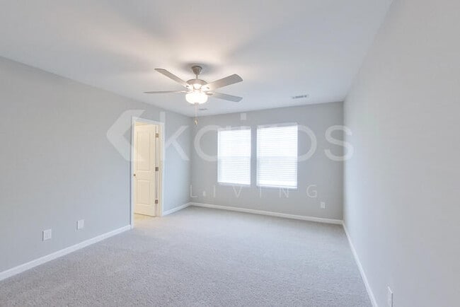 Building Photo - 7321 Foggy River Dr