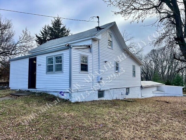 Building Photo - Updated 3 bed 2 bath home in Independence-Coming SOON!!