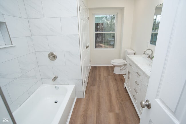 Building Photo - 6337 Cardinal Ln