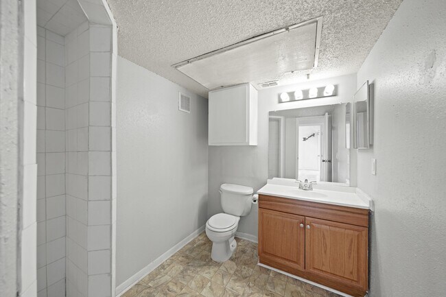 Building Photo - 260 El Dorado Blvd