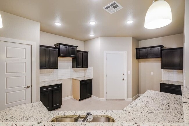 Building Photo - 7747 Enchanted Path Dr