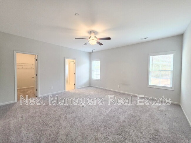 Building Photo - 245 Southern Pl