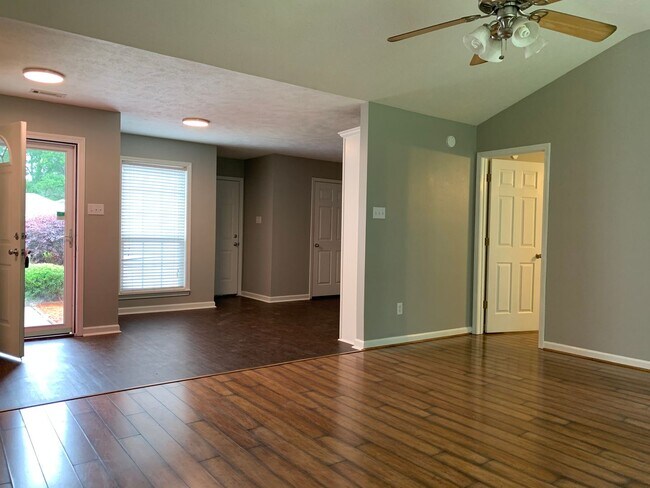 Building Photo - 23 Weatherwood Ln., Ward AR 72176 - Super ...