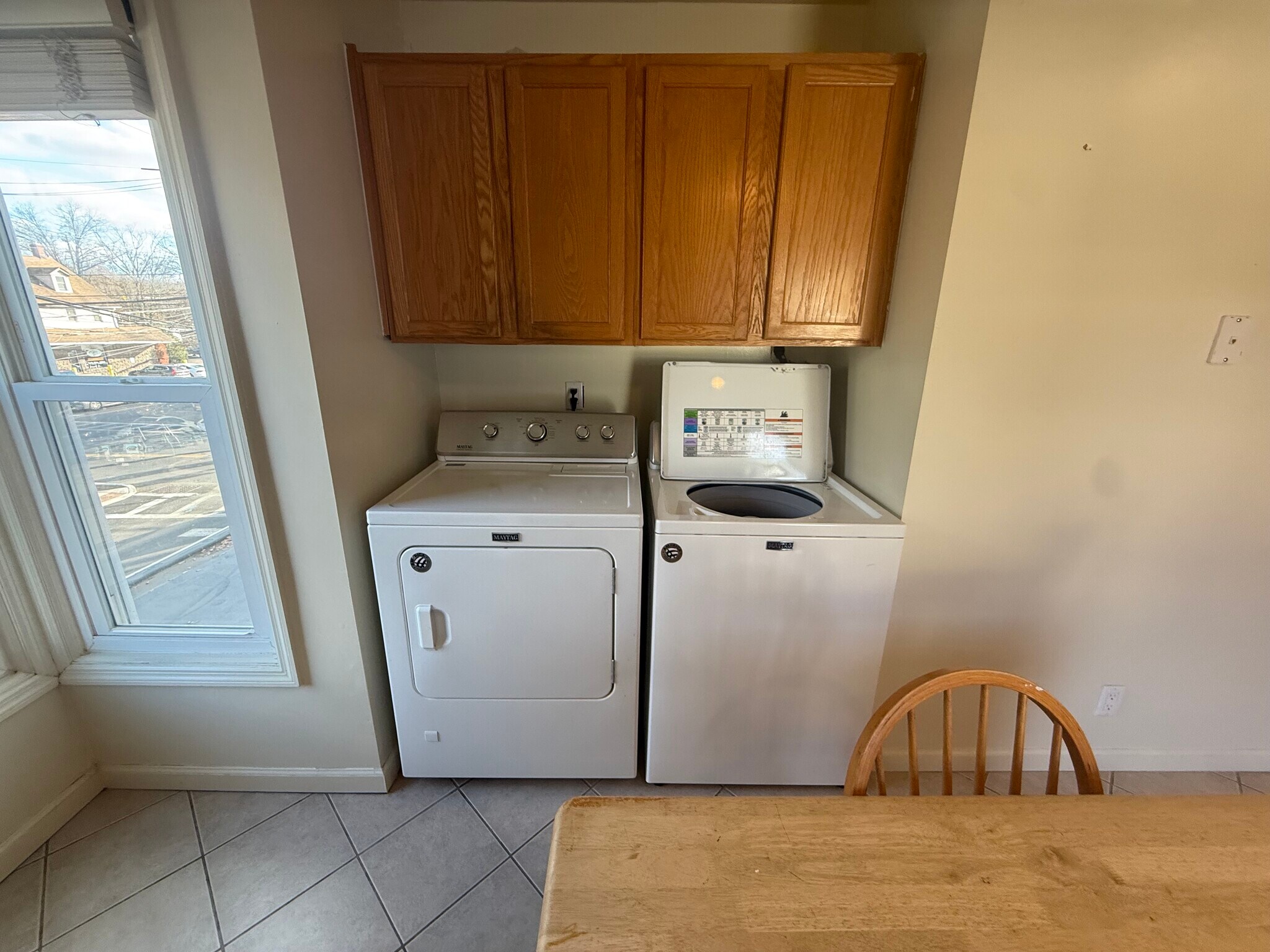 Washer/Dryer - 740 W Nyack Rd