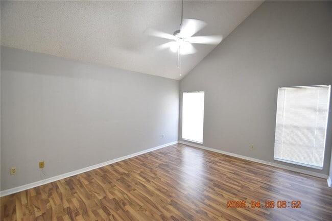 Building Photo - 2701 Penzance St