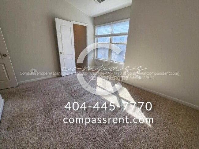 Building Photo - 2049 Brightleaf Way