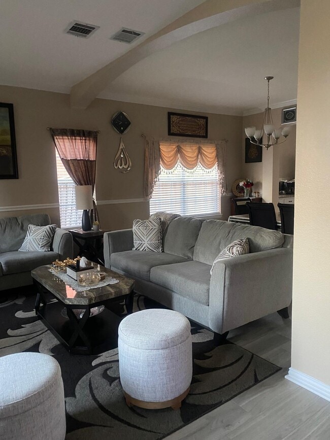 Building Photo - 2502 Younger Ct