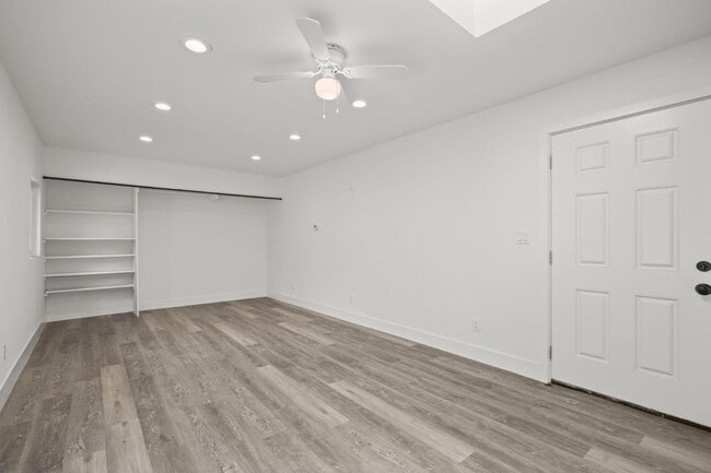 Building Photo - 789 Cañada Rd